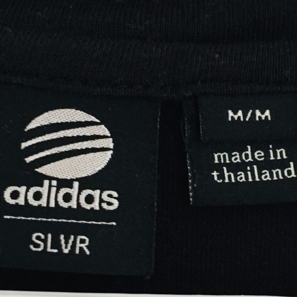 *DONATED* ADIDAS Black Short Sleeved V-Neck Tee T-Shirt Size Medium - Picture 4 of 5